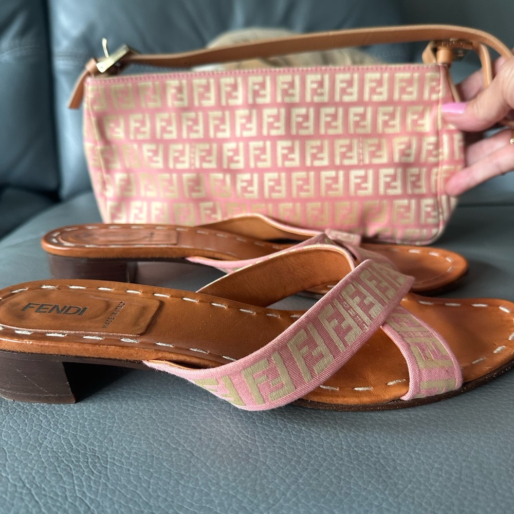 Fendi Pink and Brown Women's Sandals